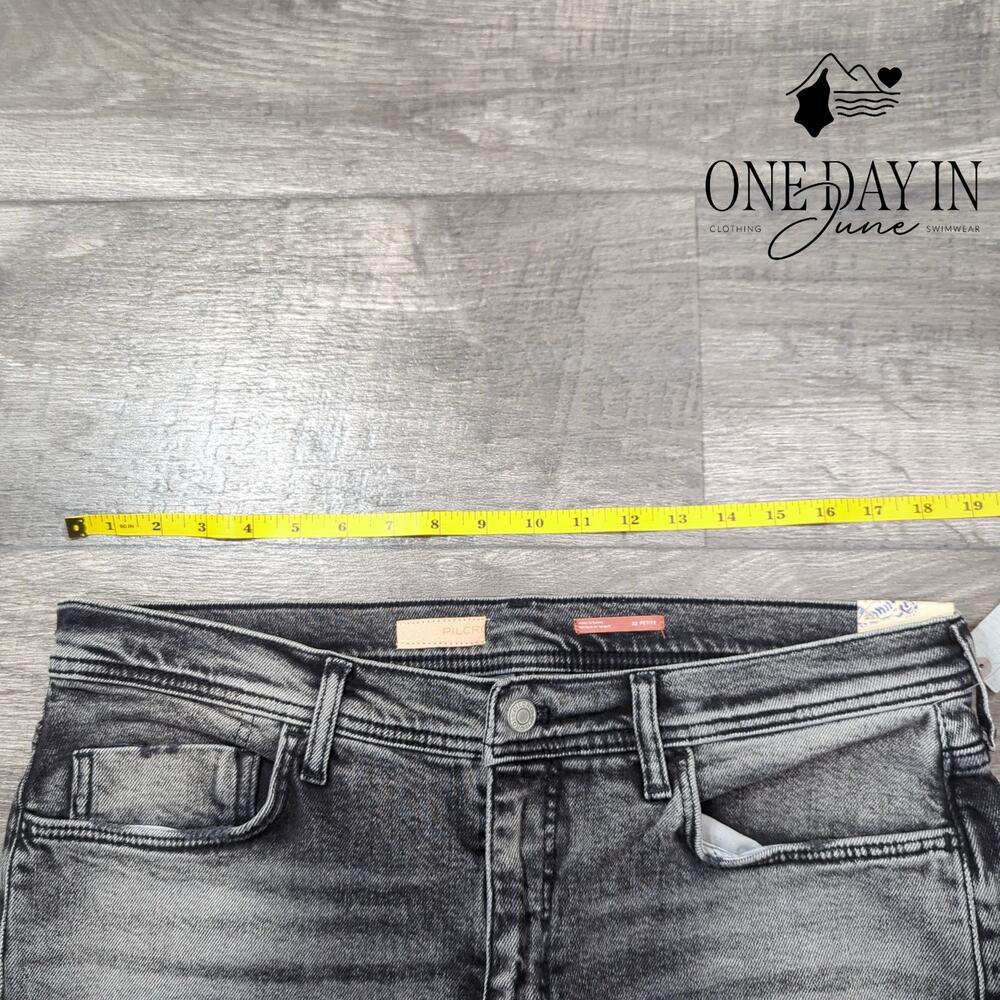 Pilcro and the Letterpress Slim Boyfriend Jeans Size 14P (32P) - Picture 4 of 8